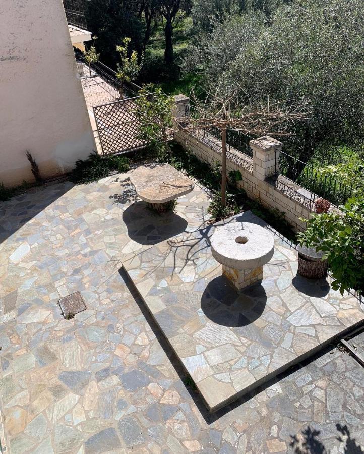 Dionysus Apartments & Studios ซิโวตา ภายนอก รูปภาพ
